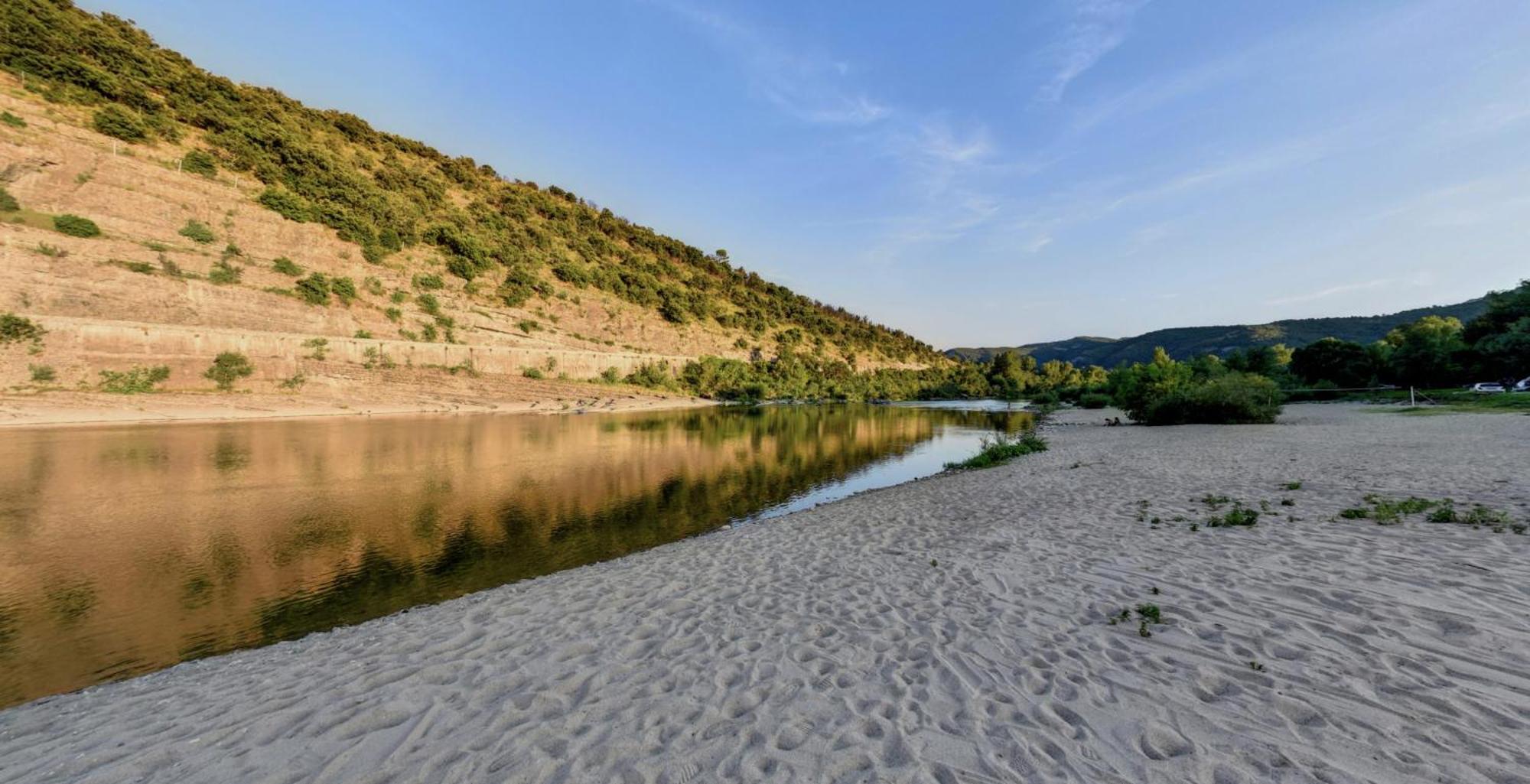 Aloha Plage Camping 4Etoiles Sampzon Eksteriør billede